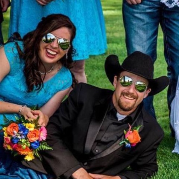 Meet your Posher, Andie - Picture 1 of 1